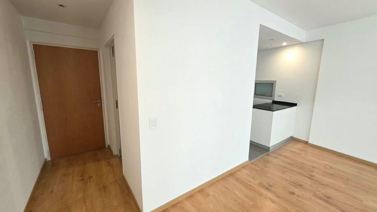 Foto de Departamento 2 ambientes luminoso con amenities y pileta – Estado de, imagen 4