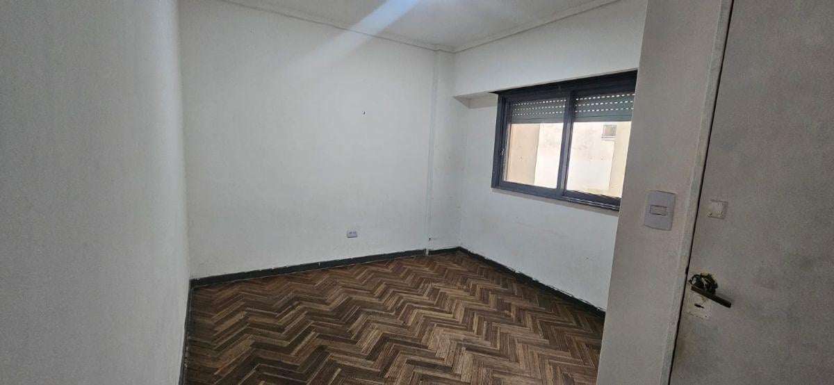 Foto de Departamento de 2 ambientes al frente, luminoso y con excelente, imagen 2