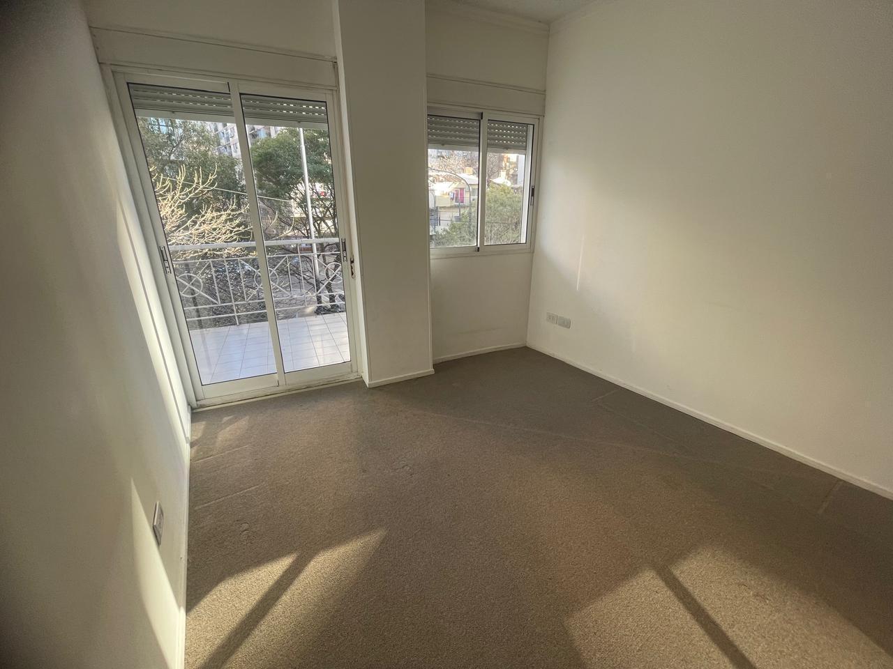 Foto de Alquiler, Saavedra, 2 ambientes con doble balcon, imagen 2