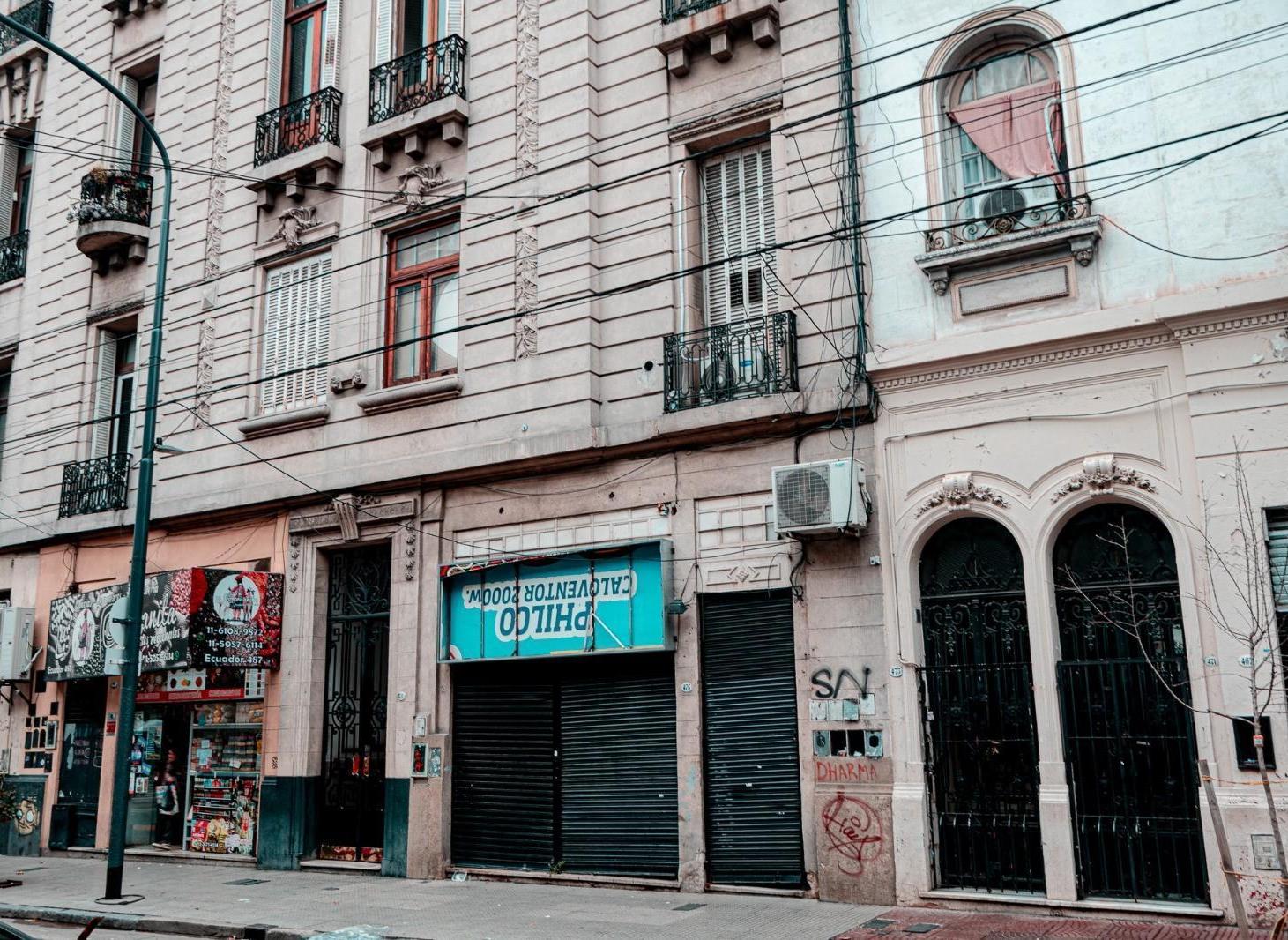 Foto de Venta Local y vivienda para reciclar, oportunidad, imagen 2