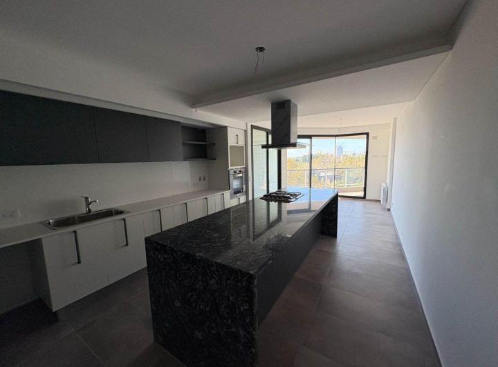 VENTA DEPARTAMENTO 3 DORMITORIOS PUERTO NORTE 4