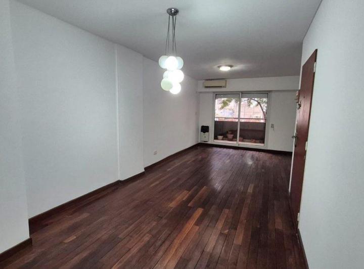 Alquiler departamento 2 dormitorios con cochera 1