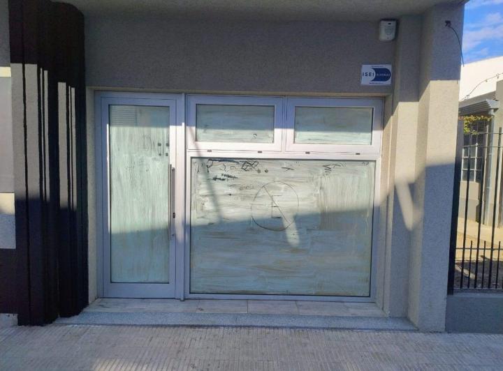 ALQUILER LOCAL COMERCIAL   - TIMBUES 3