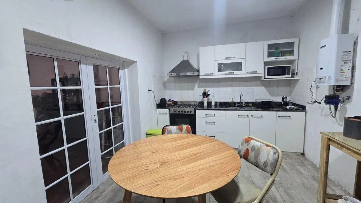 VENTA CASA INTERNA 2 DORMITORIOS BARRIO ARROYITO 5