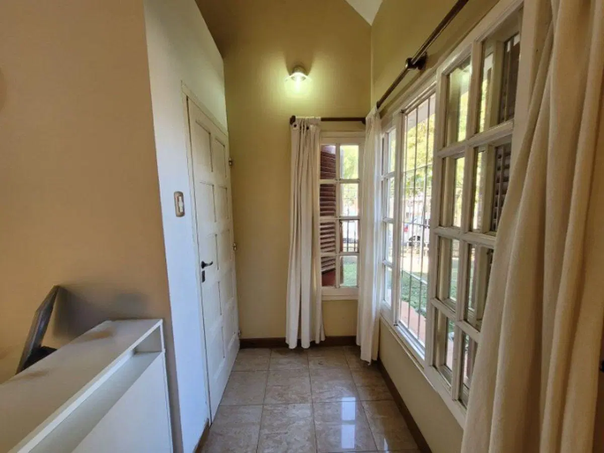 VENTA CASA 3 DORMITORIOS, PILETA SAN LORENZO 3