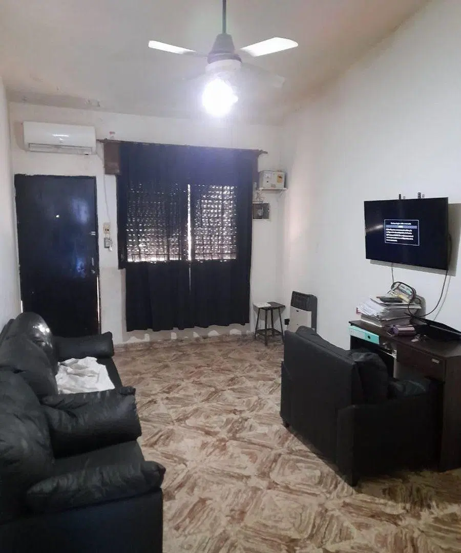 Casa en Barrio La Guardia- Dos Dormitorios- Venta 2