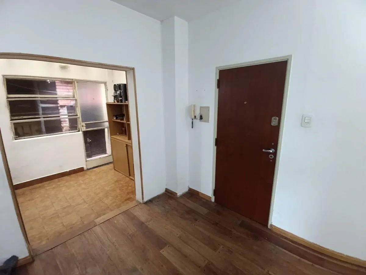 VENTA DEPARTAMENTO 2 DORMITORIOS BALCÓN X ESCALERA 3