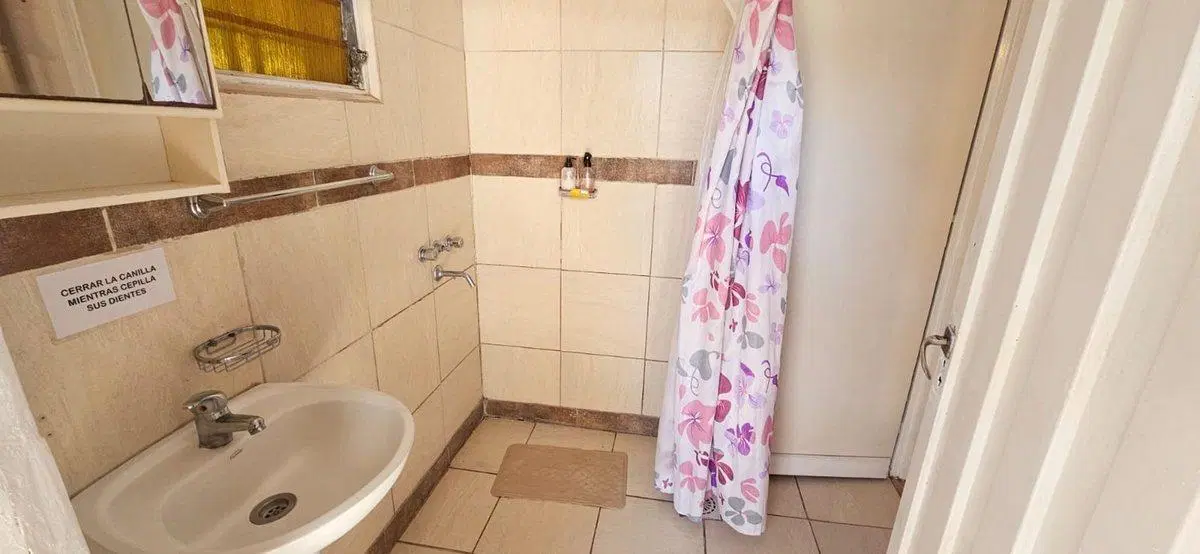 CABAÑA EN VENTA CON PILETA PTO. GABOTO 4