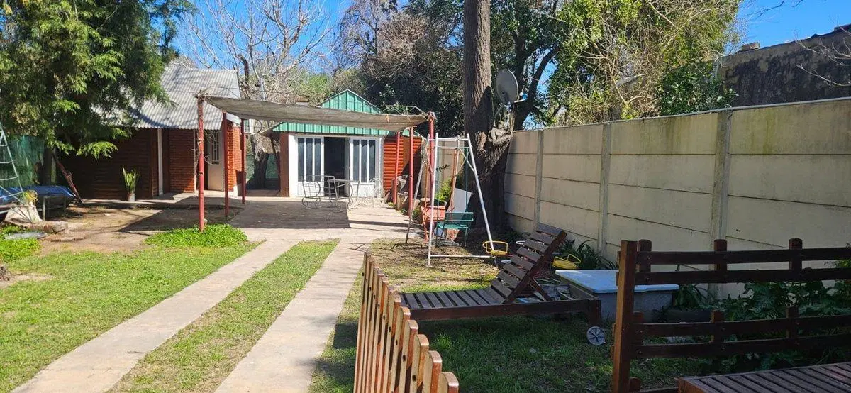CABAÑA EN VENTA CON PILETA PTO. GABOTO 5