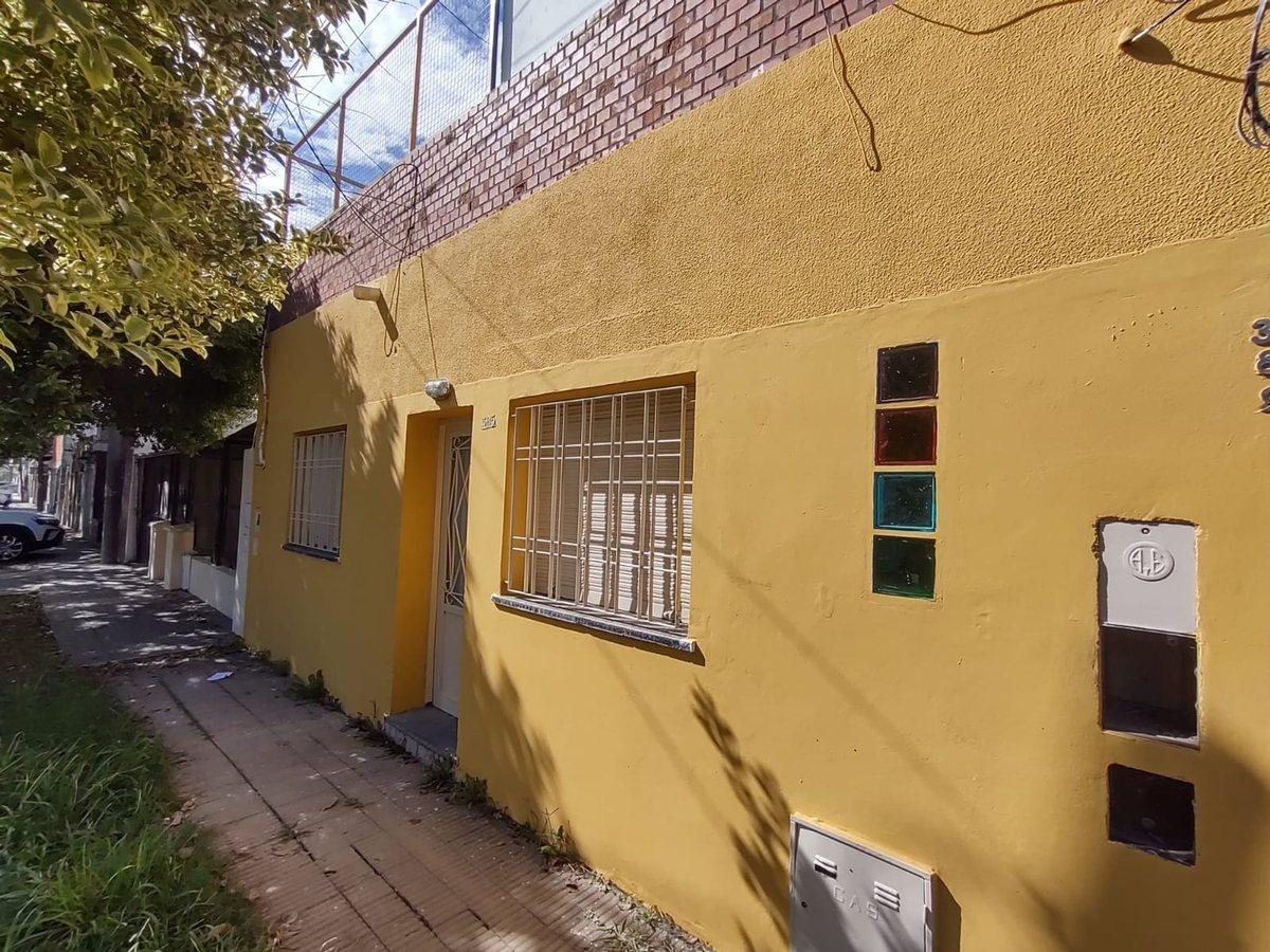 ALQUILER CASA 2 DORMITORIOS BARRIO BELGRANO