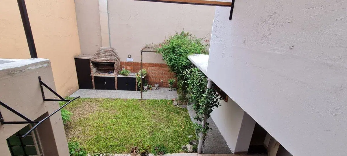 Venta Casa de Pasillo de 2 dormitorios Arroyito 2