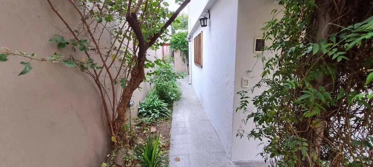 Venta Casa de Pasillo de 2 dormitorios Arroyito 5