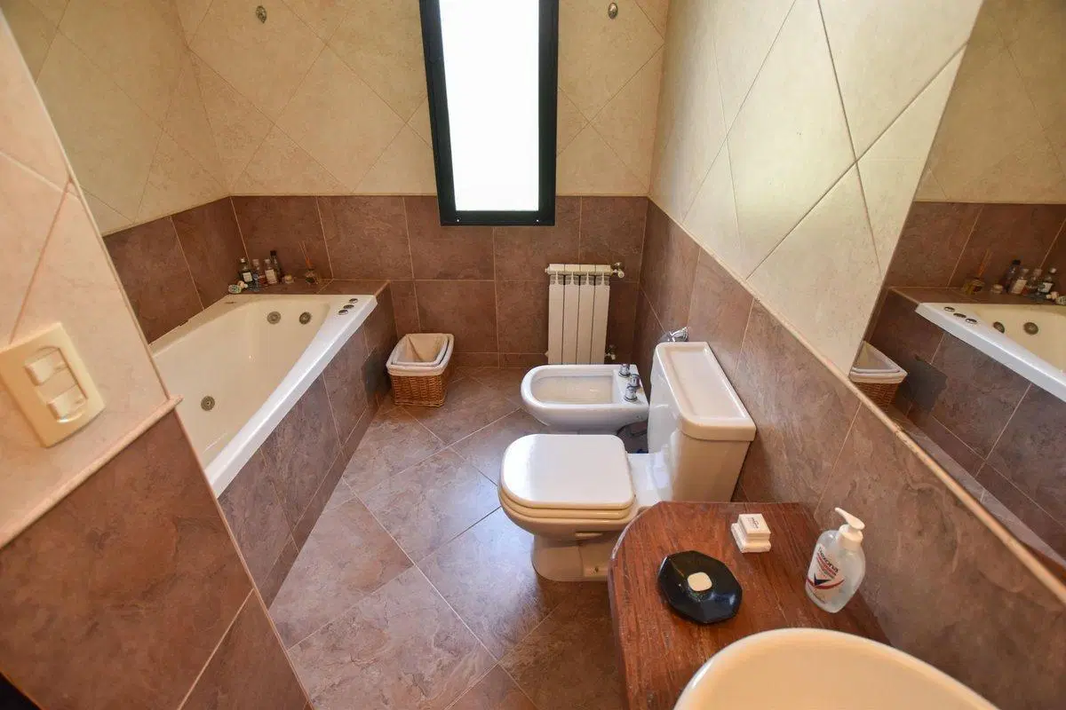 VENTA Casa dos dormitorios en Planta Baja Pileta 4