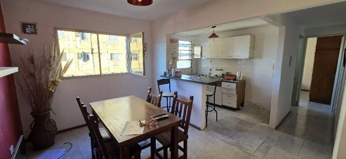 Venta Departamento 2 dormitorios Esp y Hospitales 3