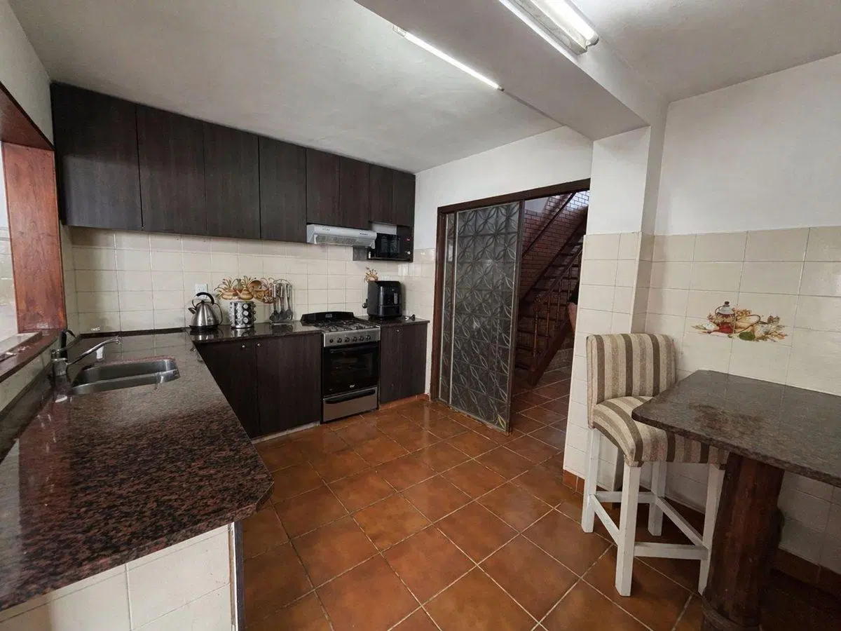 VENTA CASA 3 DORMITORIOS - BARRIO INDUSTRIAL 3
