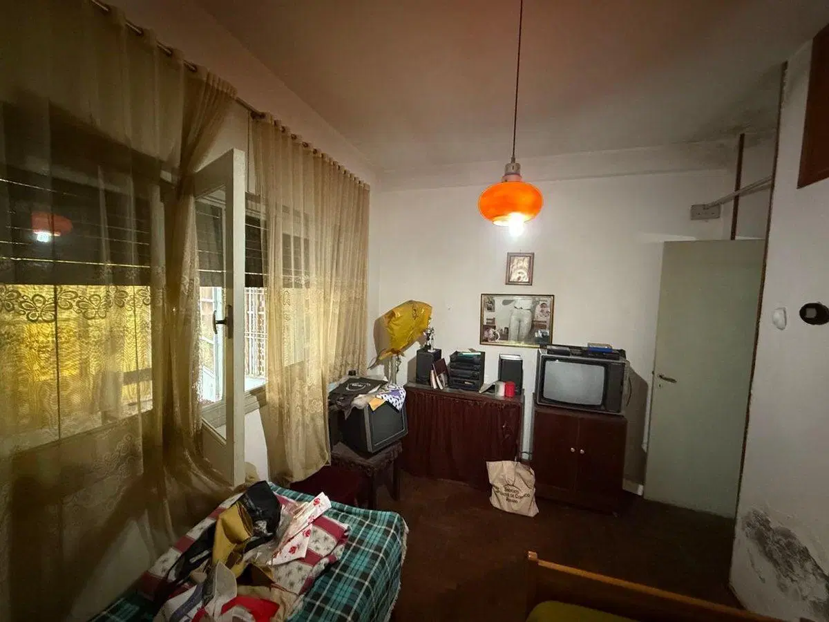 VENTA CASA 2 DORMITORIOS COCHERA, PATIO Y PARRILLA 4