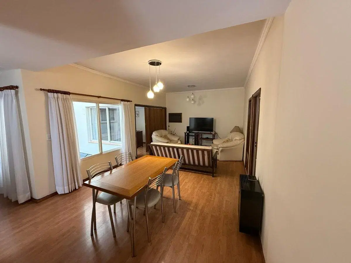 VENTA DEPARTAMENTO 3 DORMITORIOS BALCÓN CENTRO 3