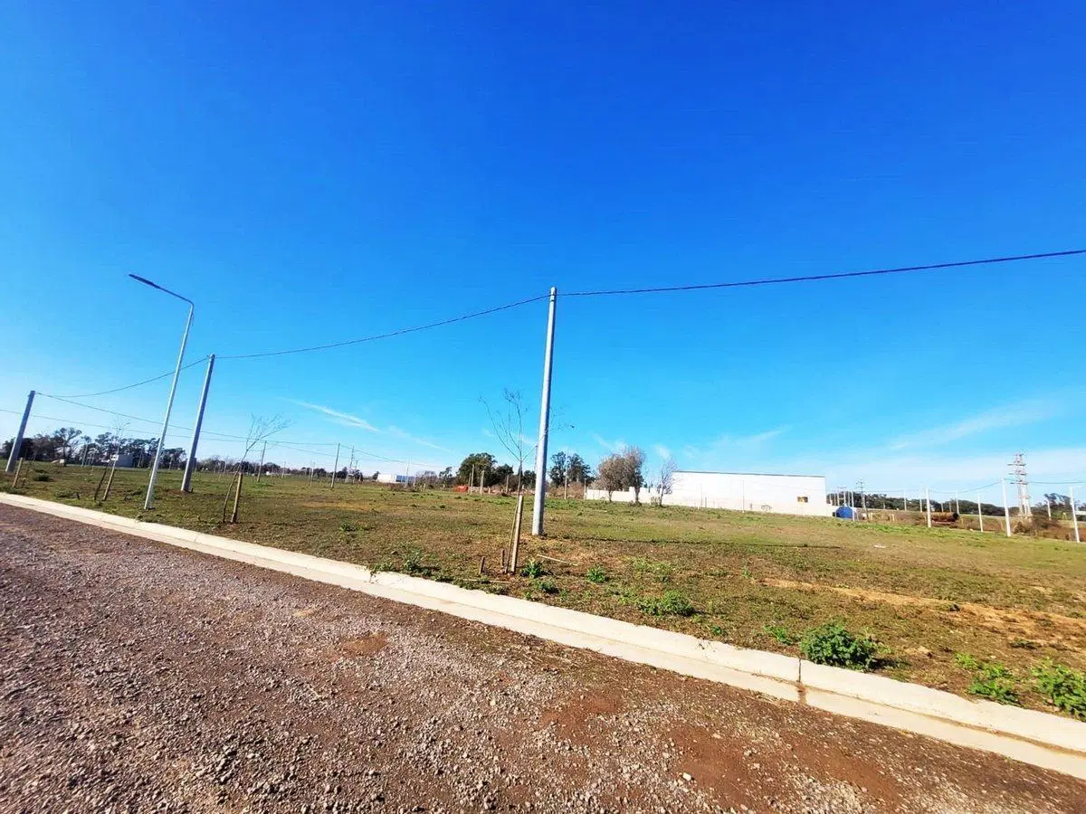 Venta Lote 300 m2 Villa Robles. Bv Urquiza. Slzo 2