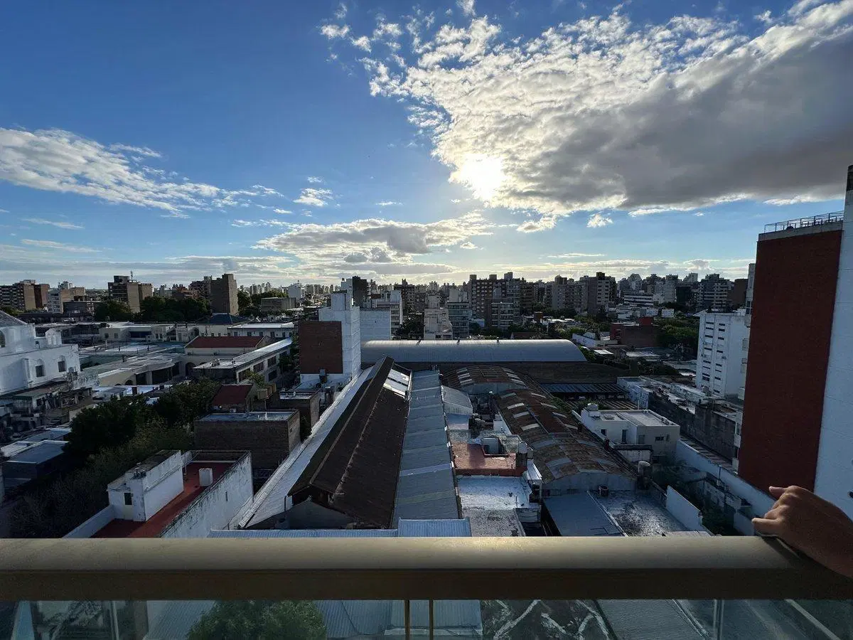DEPARTAMENTO MONOAMBIENTE VENTA AMPLIO BALCÓN 5