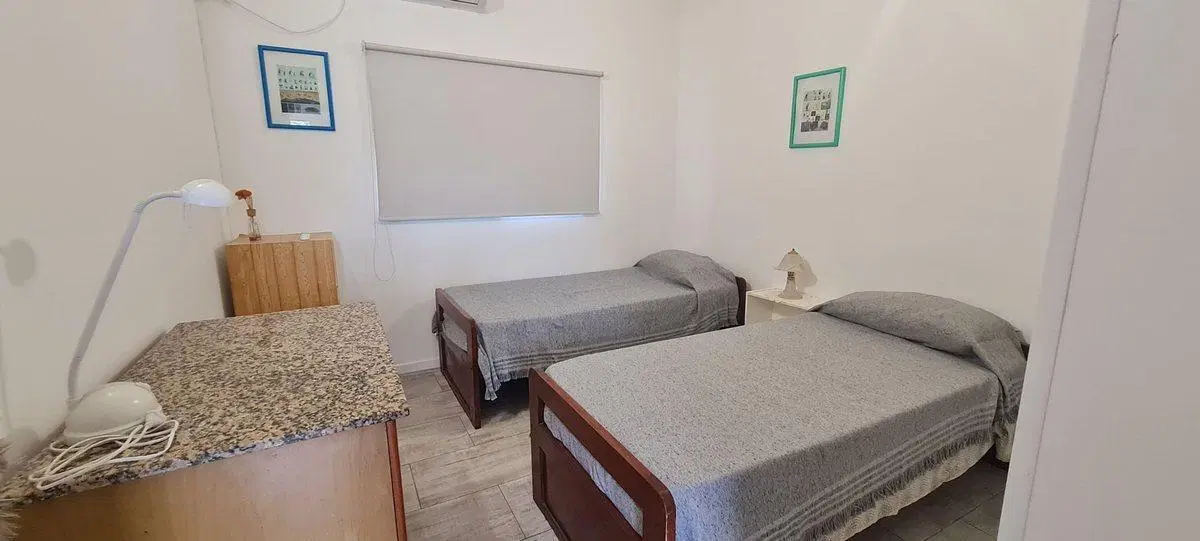 Alquiler Temporario Casa dos dormitorios ,pileta 4
