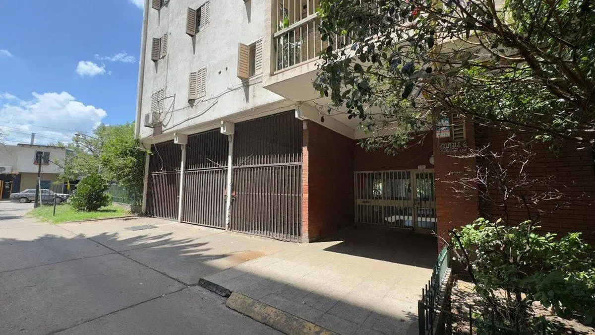 DEPARTAMENTO EN VENTA 3 DORMITORIOS BARRIO CURA 5