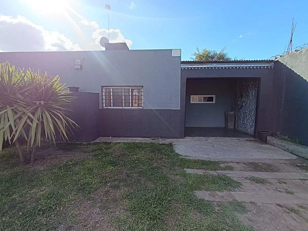 VENTA CASA 3 DORMITORIOS PILETA TDS ARROYO SECO 3