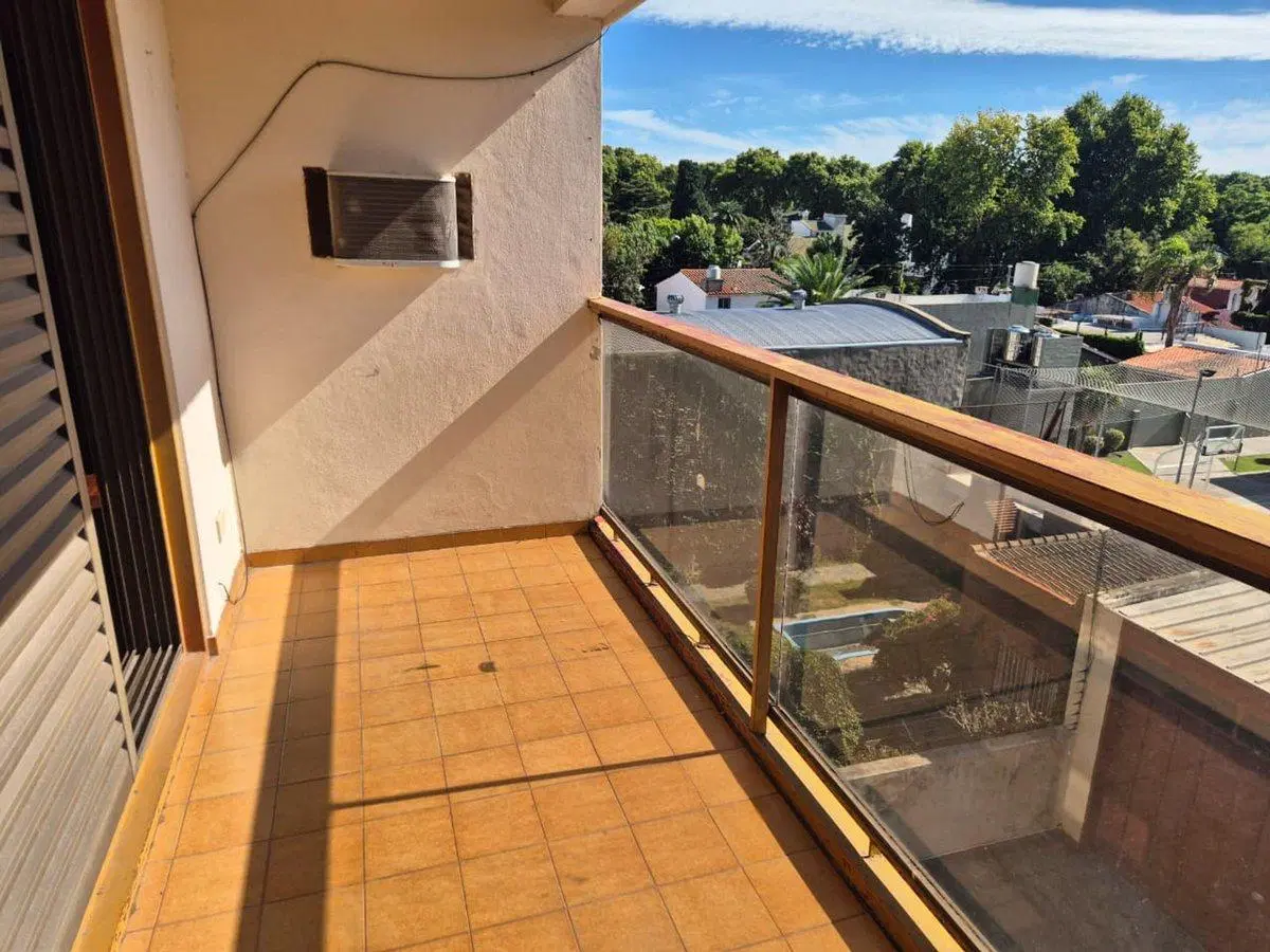 VENTA 2 DORMITORIOS, COCHERA, BAULERA- ALBERDI. 4