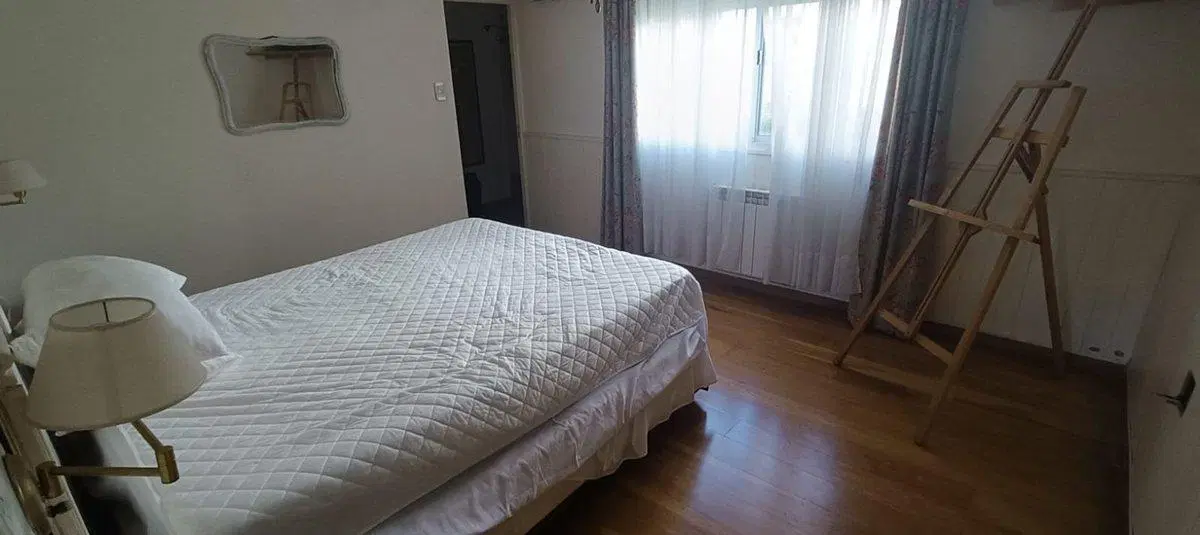 Casa 3 dormitorios con jardin y pileta 3
