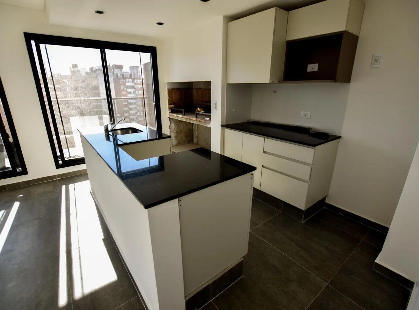 Venta monoambiente a estrenar con amenities 2