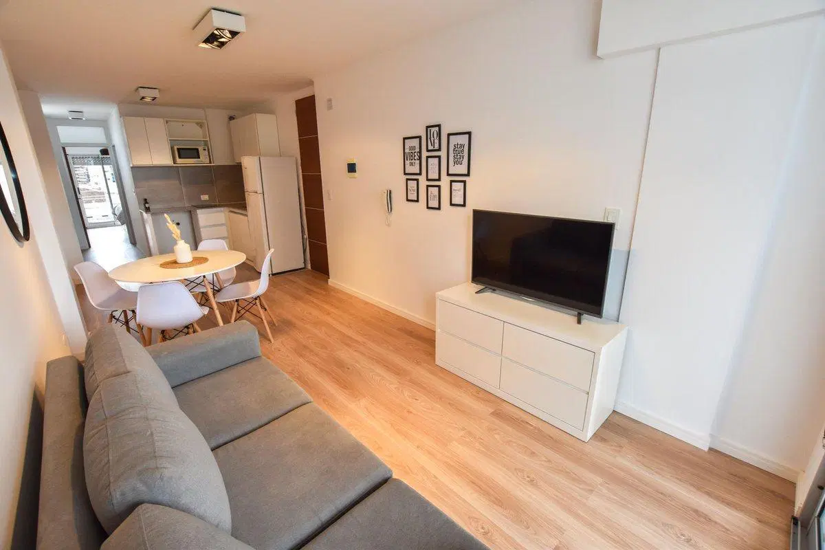 DEPARTAMENTO UN DORMITORIO EN VENTA CENTRO RIO 2