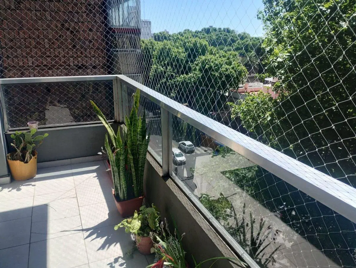 VENTA DEPARTAMENTO 2 DORMITORIOS , BALCÓN, COCHERA 2