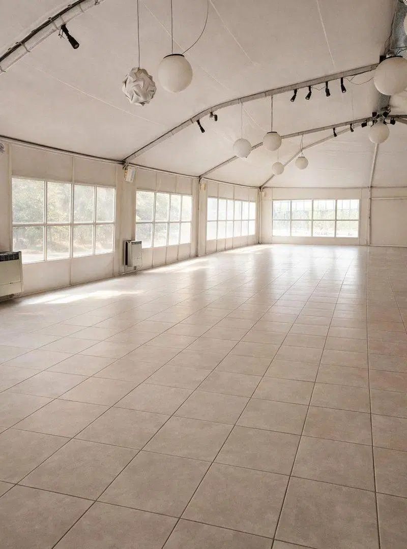 Salón de Eventos Totalmente Equipado 2