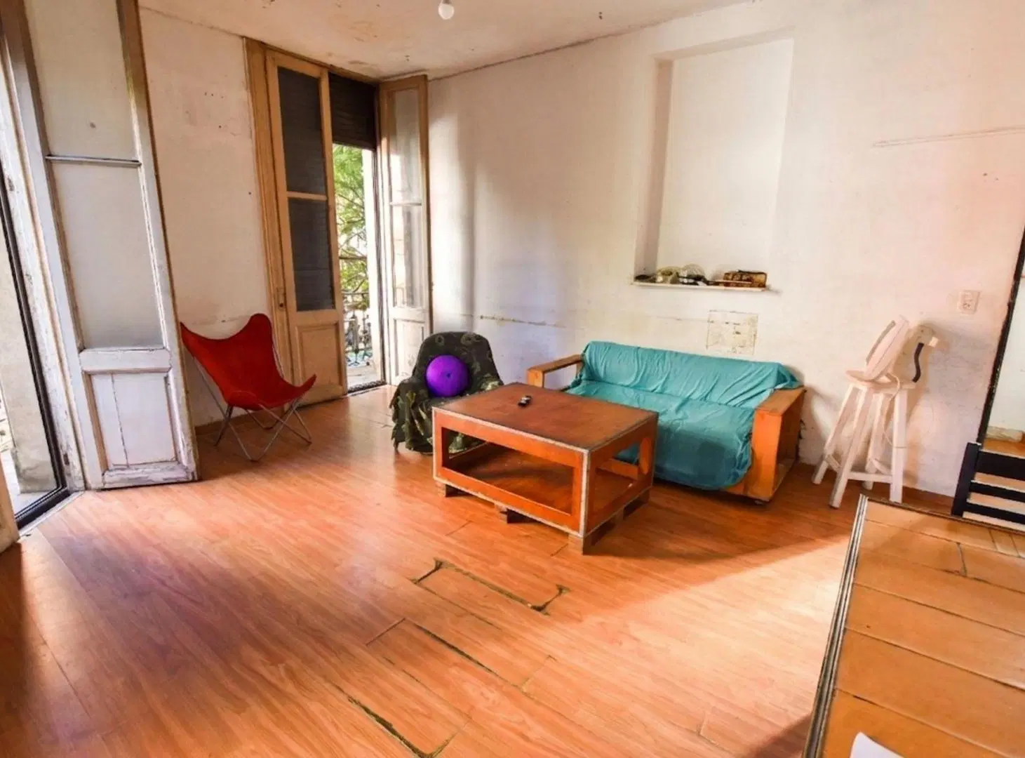 VENTA CASA PLANTA ALTA 4 DORMITORIOS PH CENTRO 4