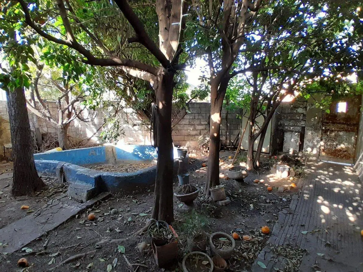 CASA EN VENTA A RECICLAR EN ZONA SUR 4