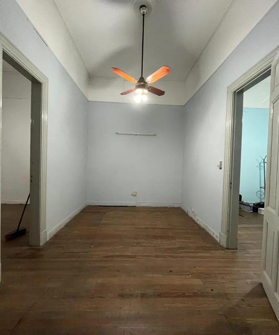 VENTA CASONA PB- BV OROÑO 500 - APTO INSTITUCIONES 4