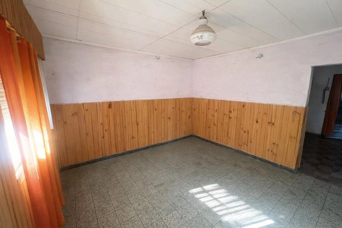 VENTA CASA DOS DORMITORIOS A REFACCIONAR BELGRANO 3