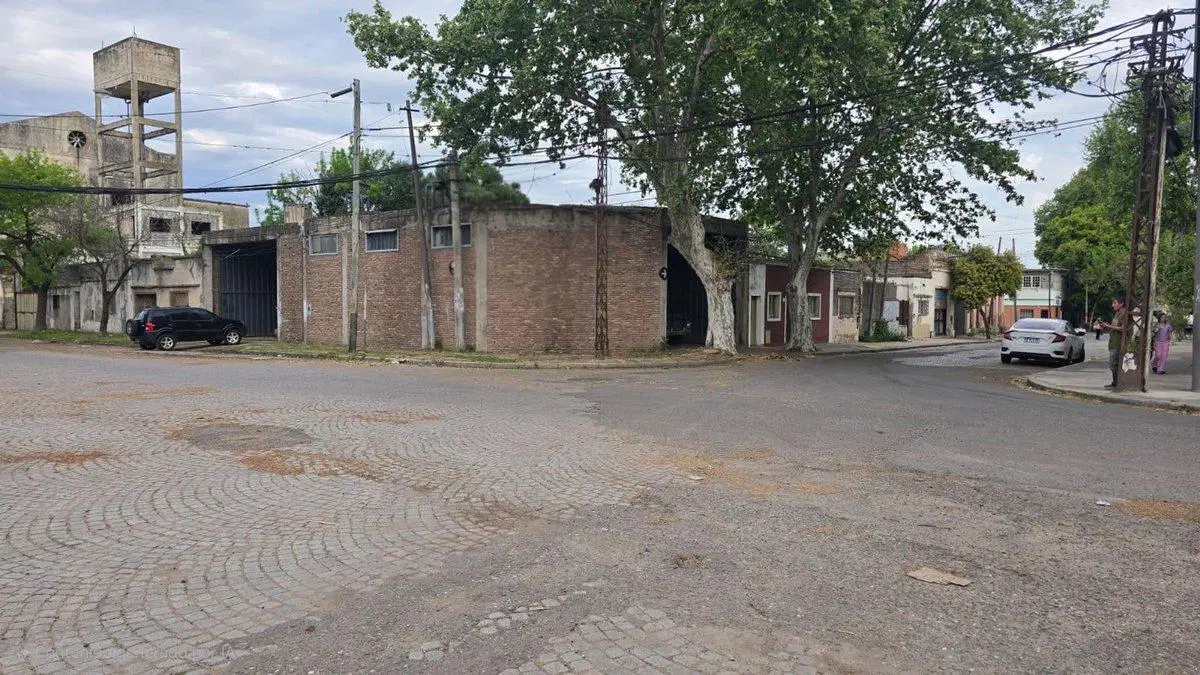 GALPON EN VENTA EN ZONA SUR ROSARIO 5