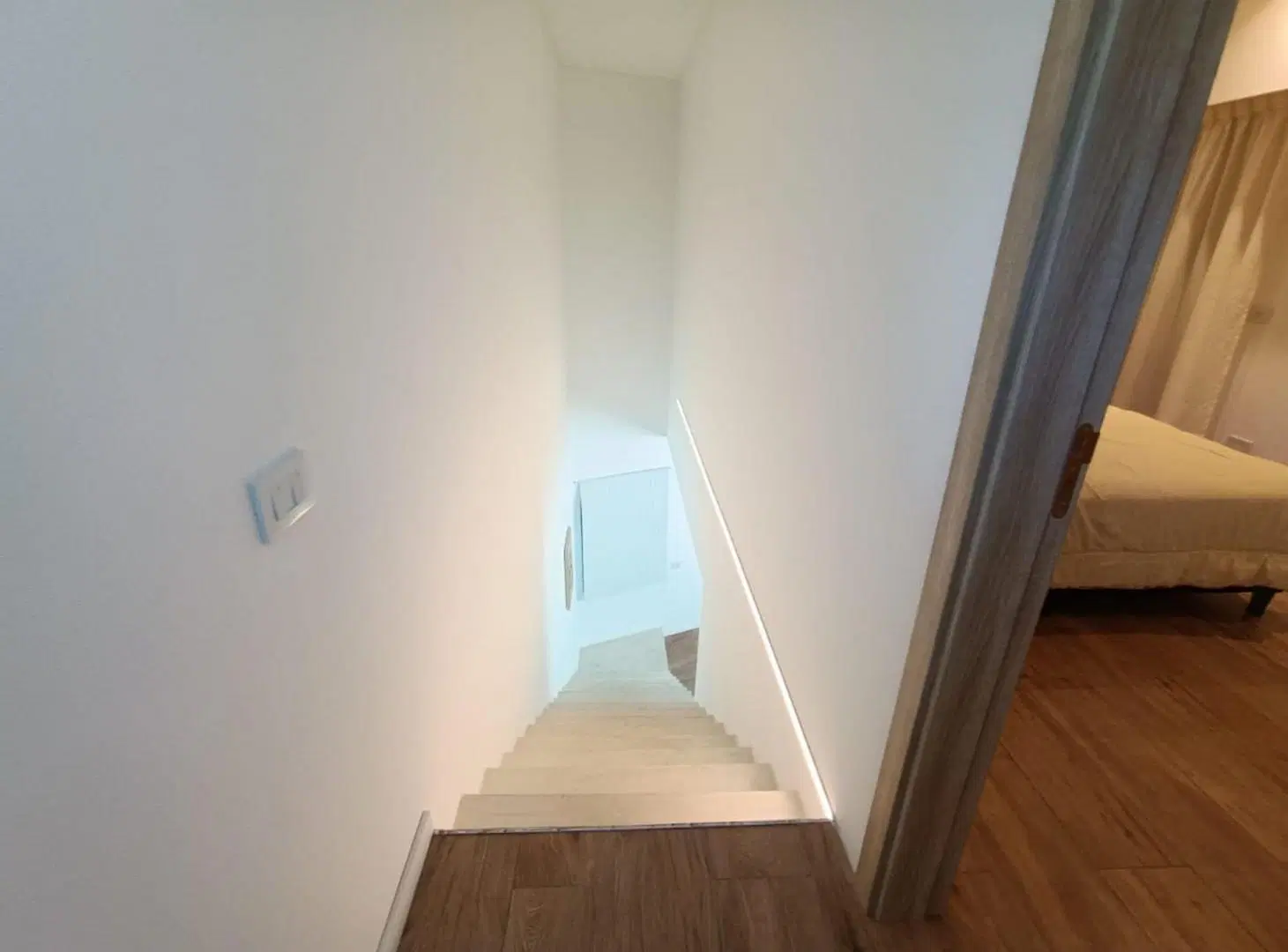 VENTA CASA EXCELENTE CALIDAD - PINARES DEL SUR 5