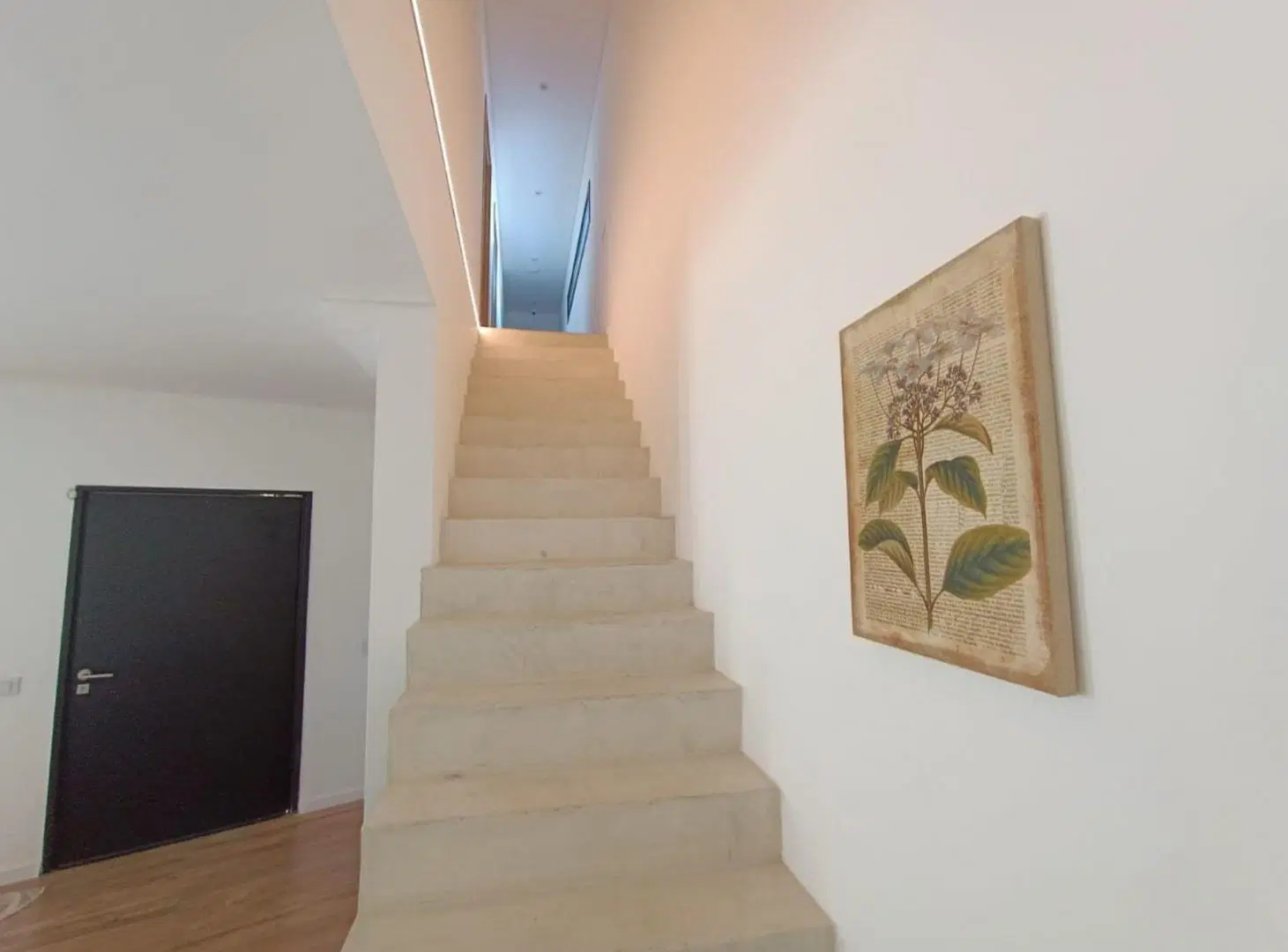 VENTA CASA EXCELENTE CALIDAD - PINARES DEL SUR 2