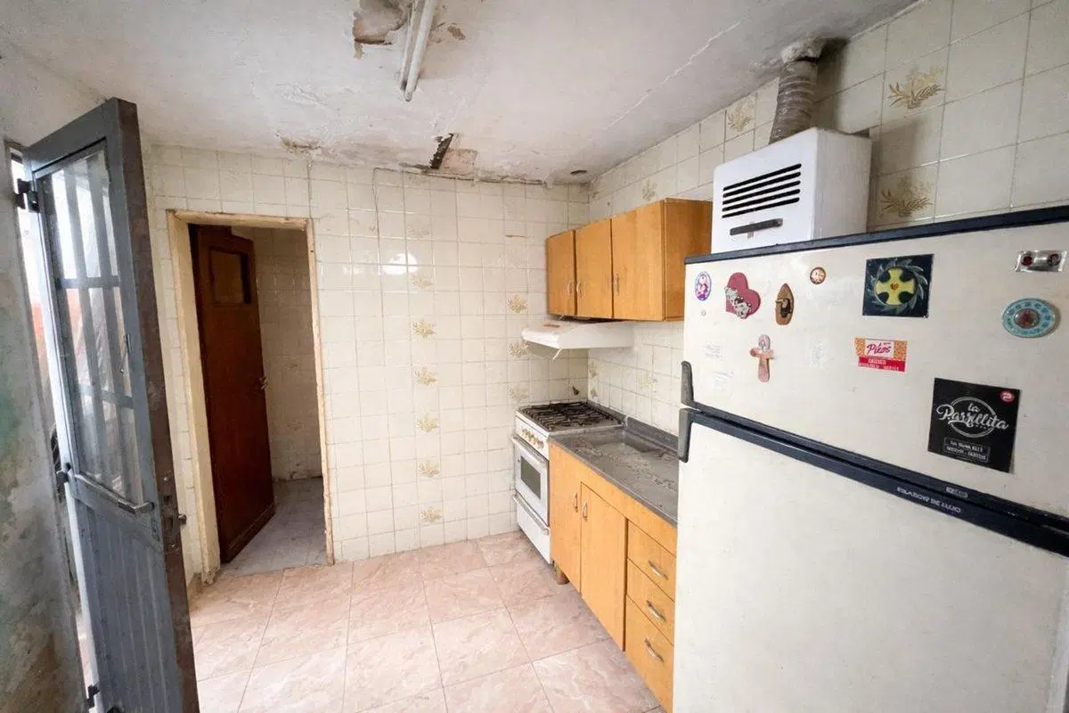 VENTA CASA DOS DORMITORIOS A REFACCIONAR 5