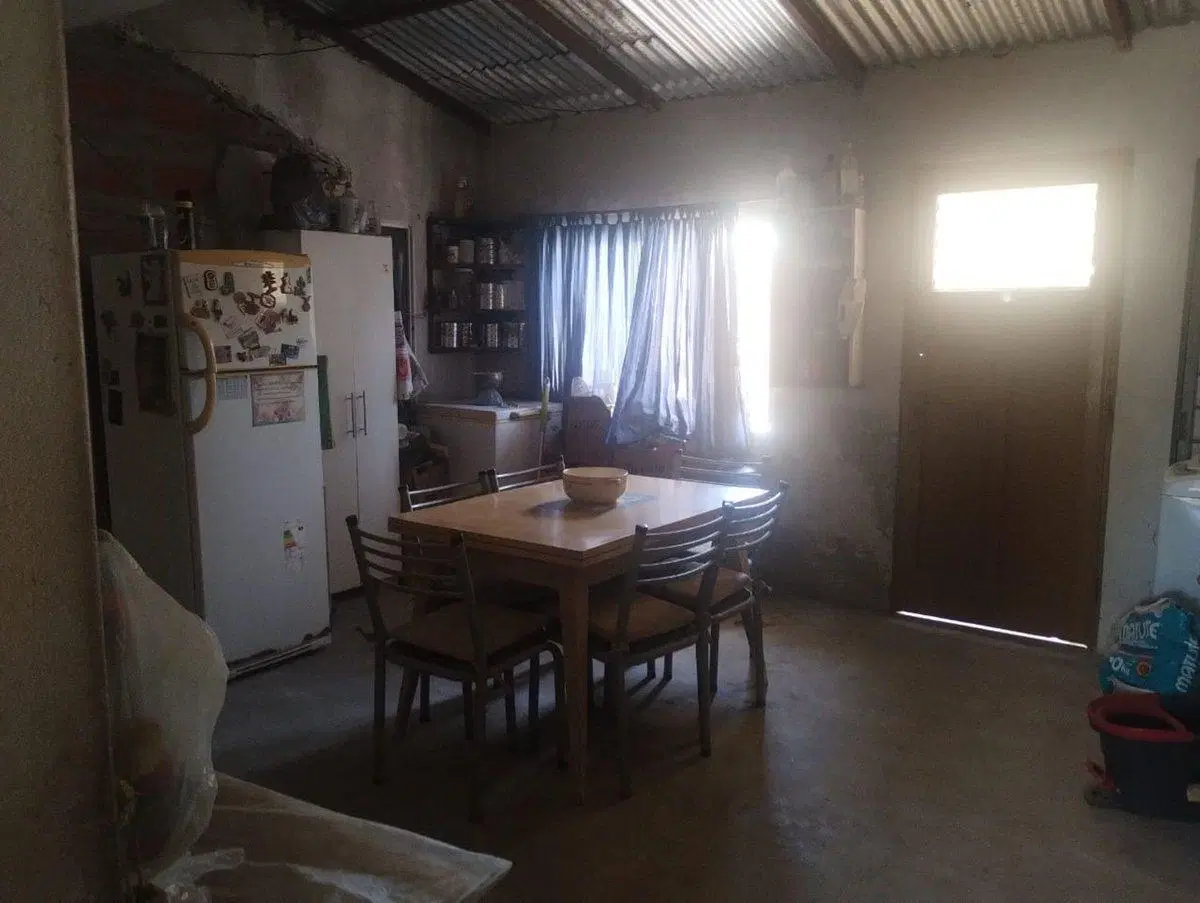 VENTA CASA  DE PASILLO DOS DOMITORIOS FISHERTON 5