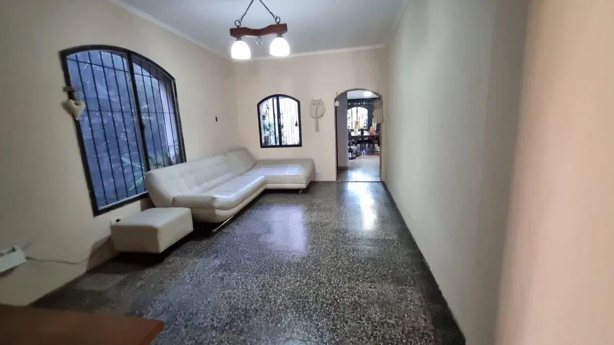 VENTA CASA 3 DORMITORIOS QUINCHO Y PATIO 3