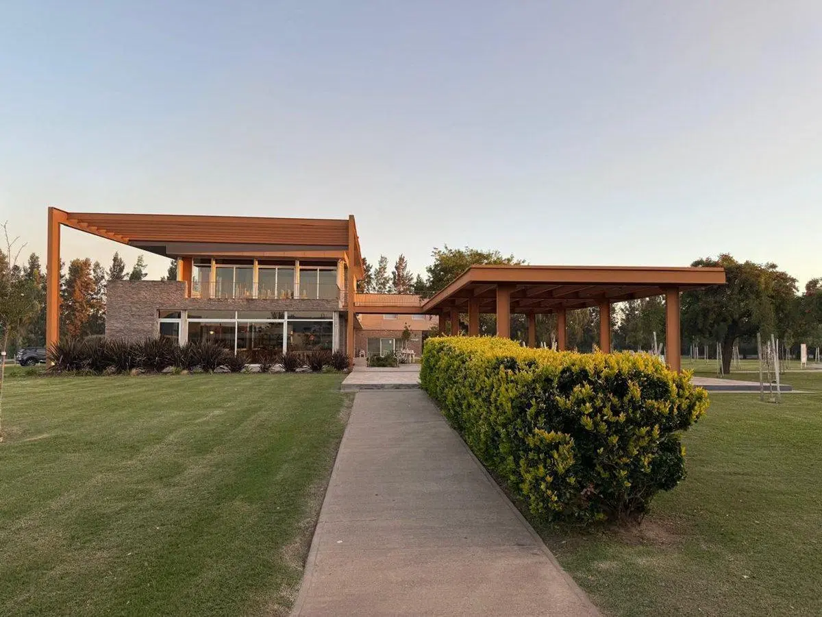 VENTA TERRENO DE 800 M2 EN SAN SEBASTIAN FUNES 3