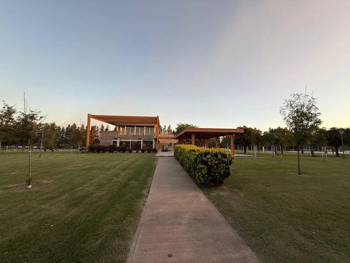 VENTA TERRENO DE 800 M2 EN SAN SEBASTIAN FUNES 2