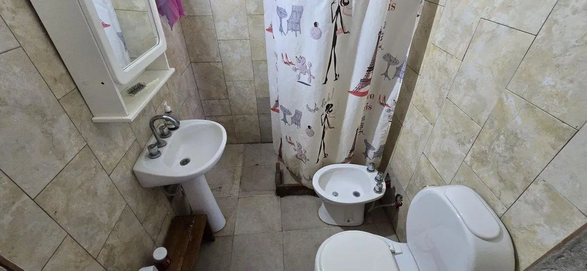 Venta Casa 1 dormitorio, parque Barrio Los Pinos 1 2