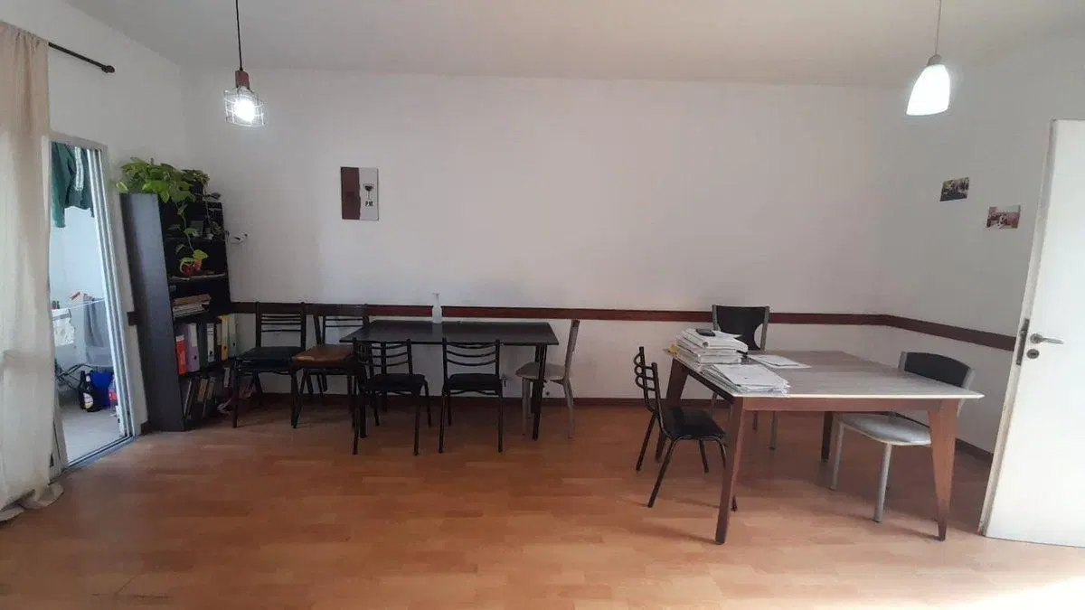 VENTA CASA EN PLANTA ALTA- CINCO ESQUINAS- 2