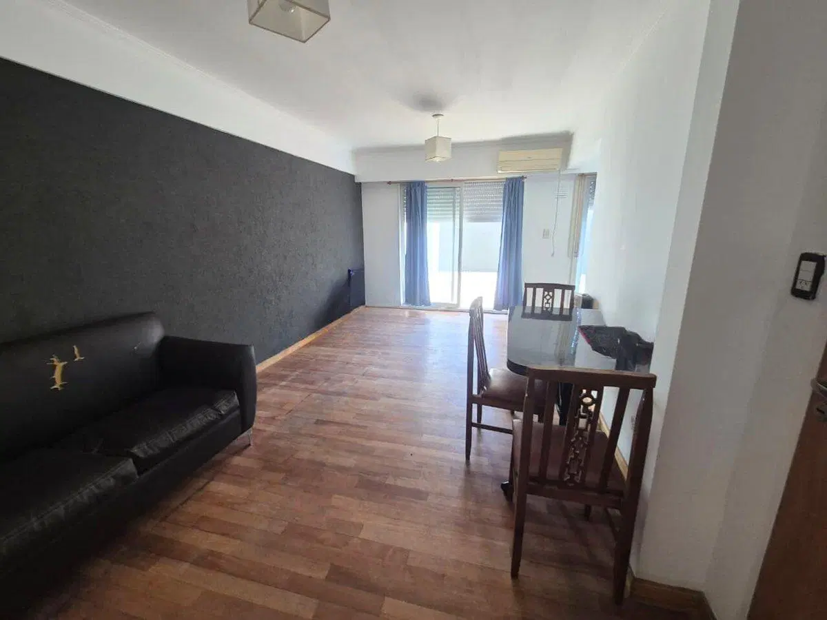 VENTA DEPARTAMENTO 2 DORMITORIOS CENTRO 3