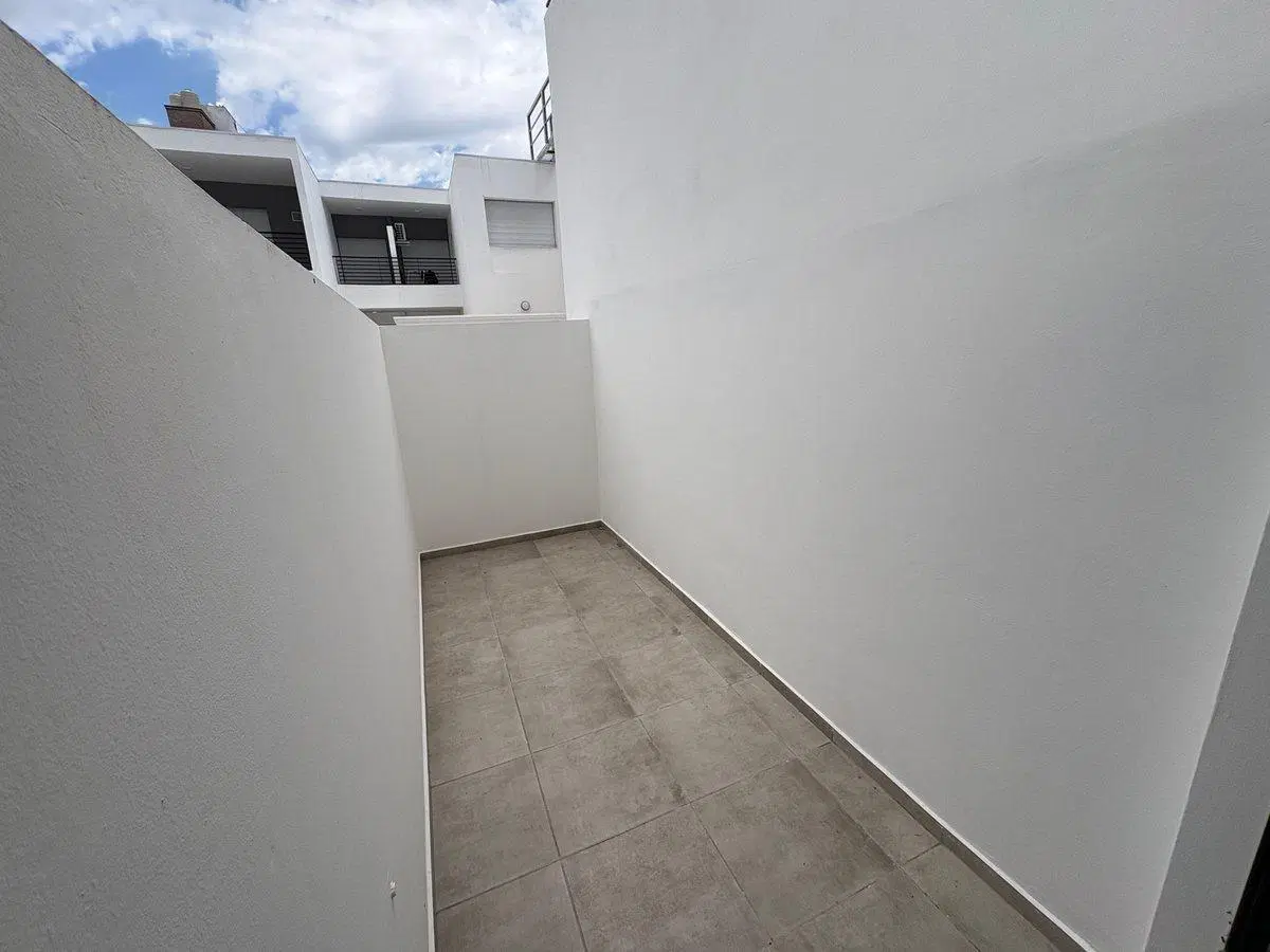 DEPARTAMENTO VENTA 1 DORMITORIO Y PATIO MARTIN 4