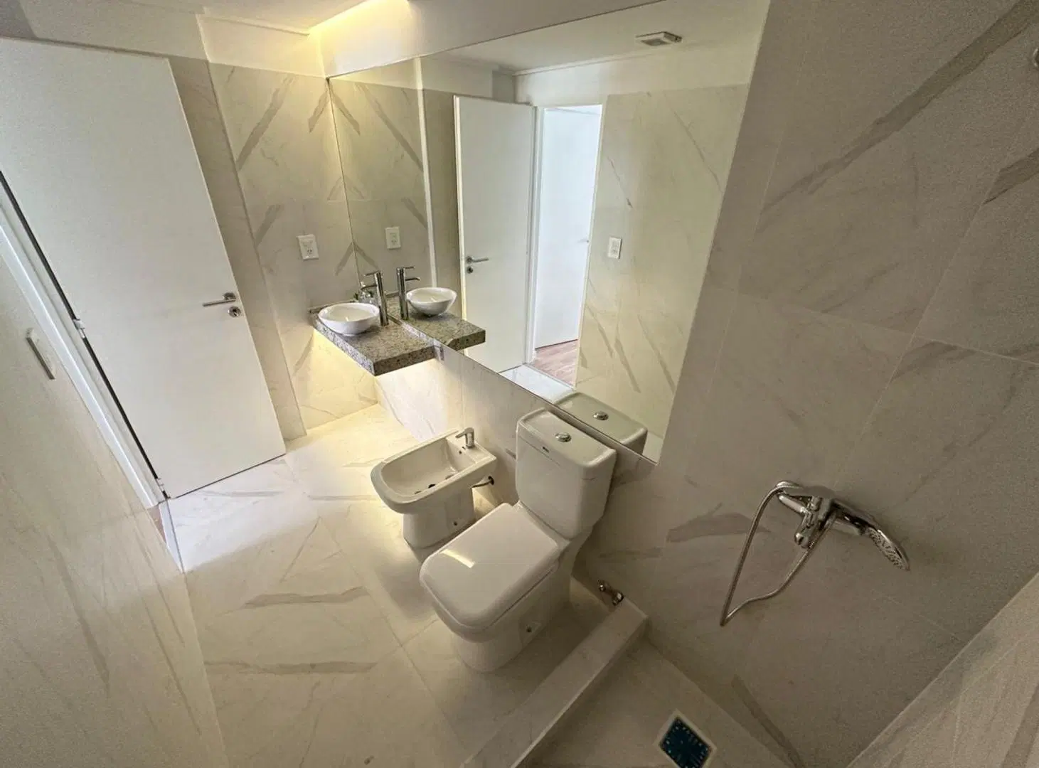 DEPARTAMENTO DOS DORMITORIOS VENTA MARTIN ESTRENAR 3