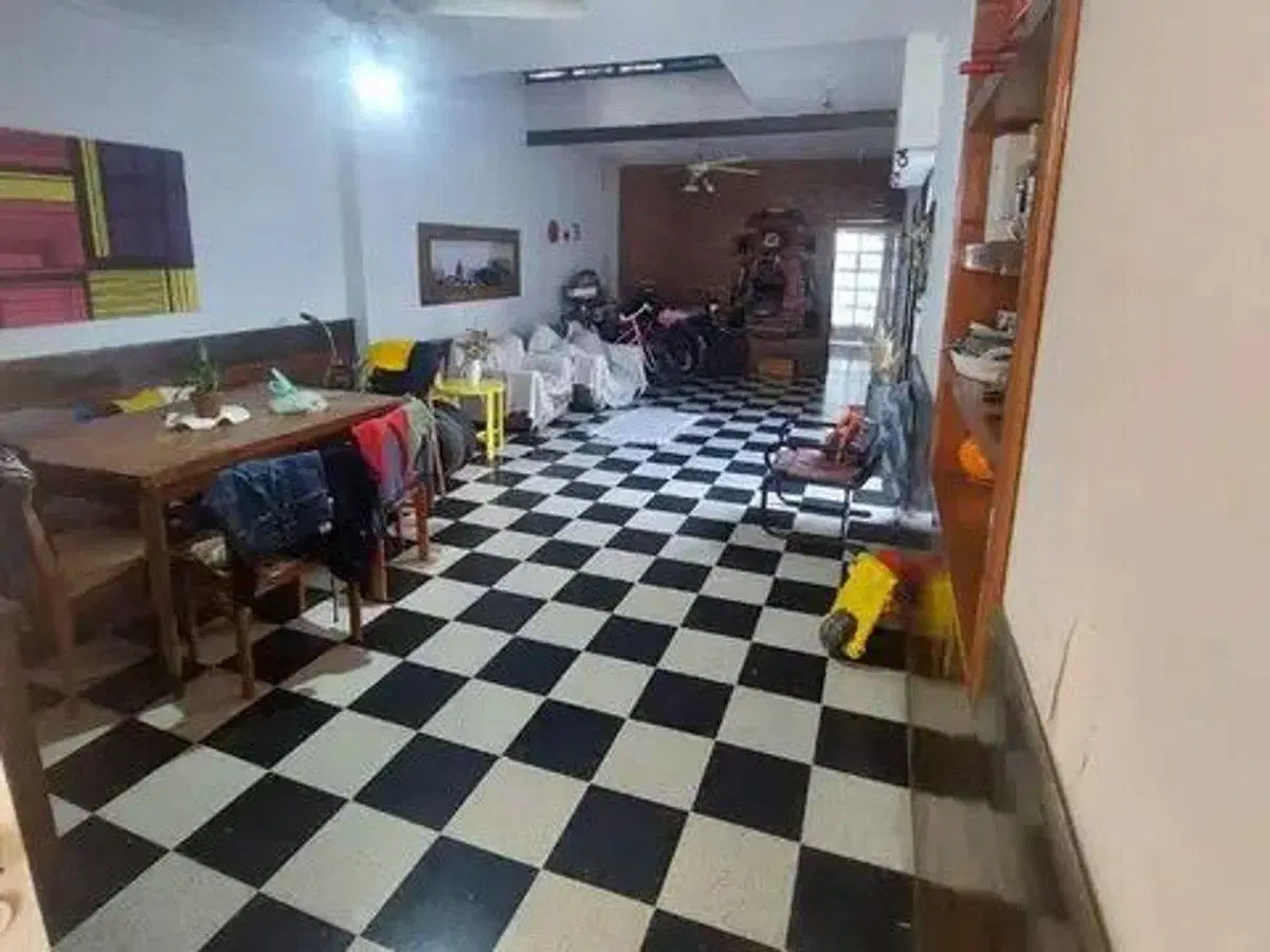 VENTA CASA 3 DORMITORIOS CON COCHERA 2